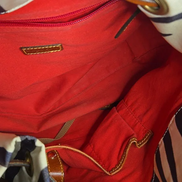 Dooney & Bourke Vtg Zebra Print Drawstring Bag - Picture 6 of 11